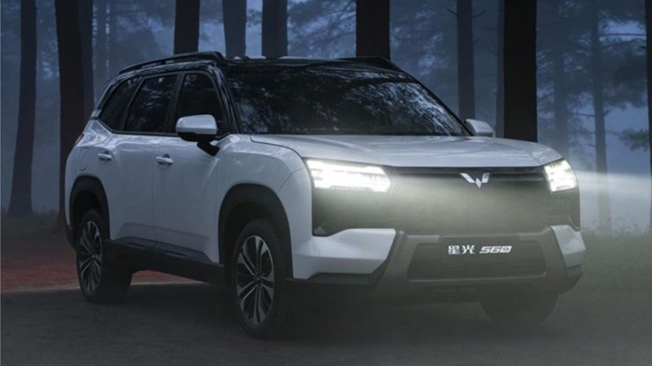 燃油/插混/纯电都有！五菱星光560上市，限时5.98万起能热销？