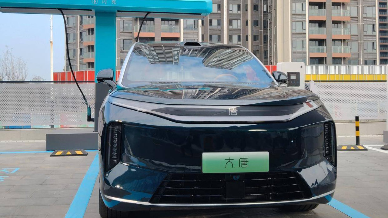 零百加速4.9s 比亚迪大唐实车曝光