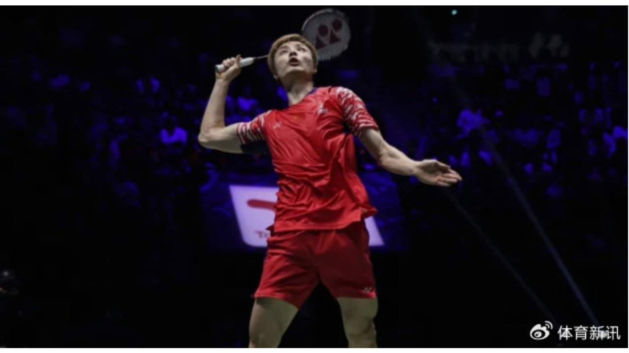 世界羽联年终总决赛，石宇奇2-0昆拉武特