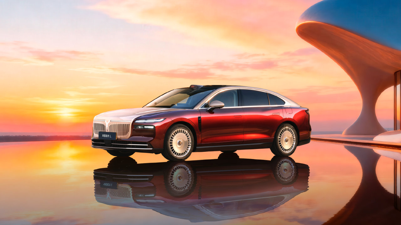 超强进化！岚图追光L全国首批升级华为乾崑智驾ADS 4.1