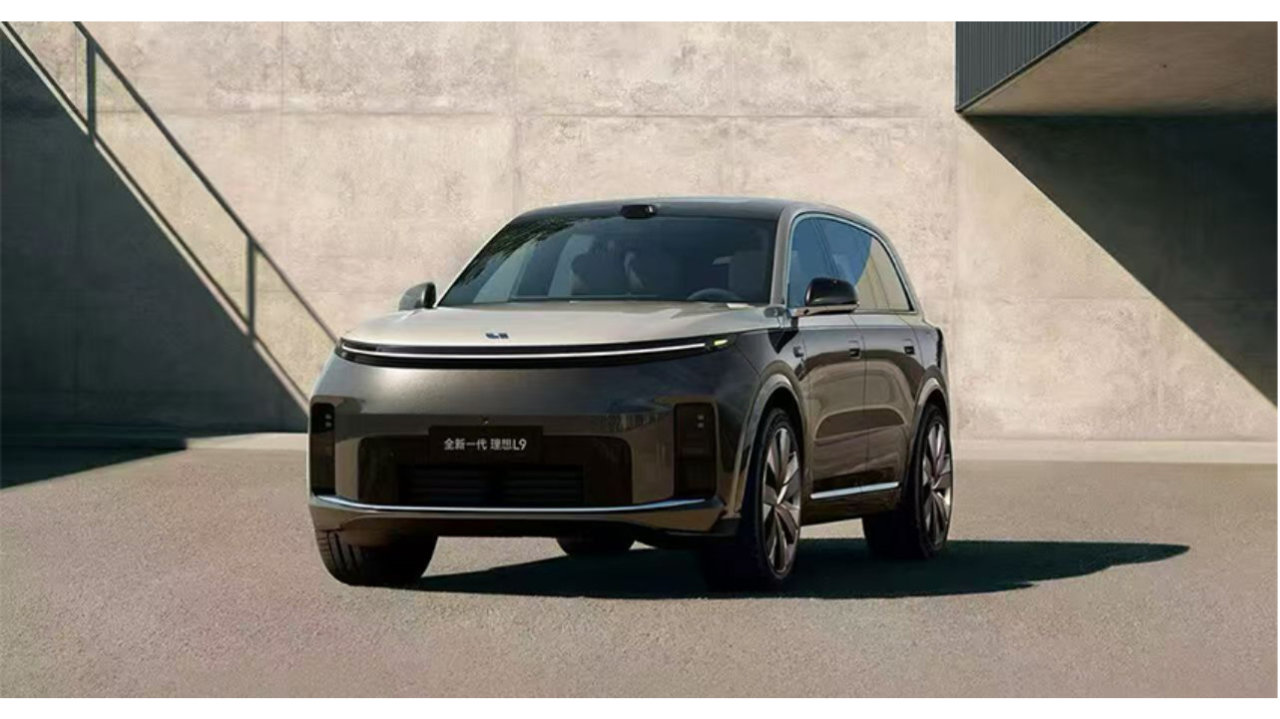 李想疯狂剧透全新L9！自研5nm芯片上车，算力2560TOPS，顶配55.98万