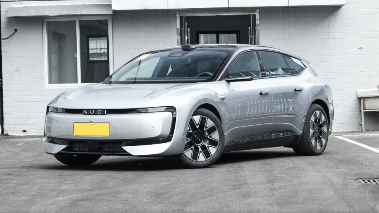 奥迪E5 Sportback体验：德系驾控+前沿智能，售23.59万元起！