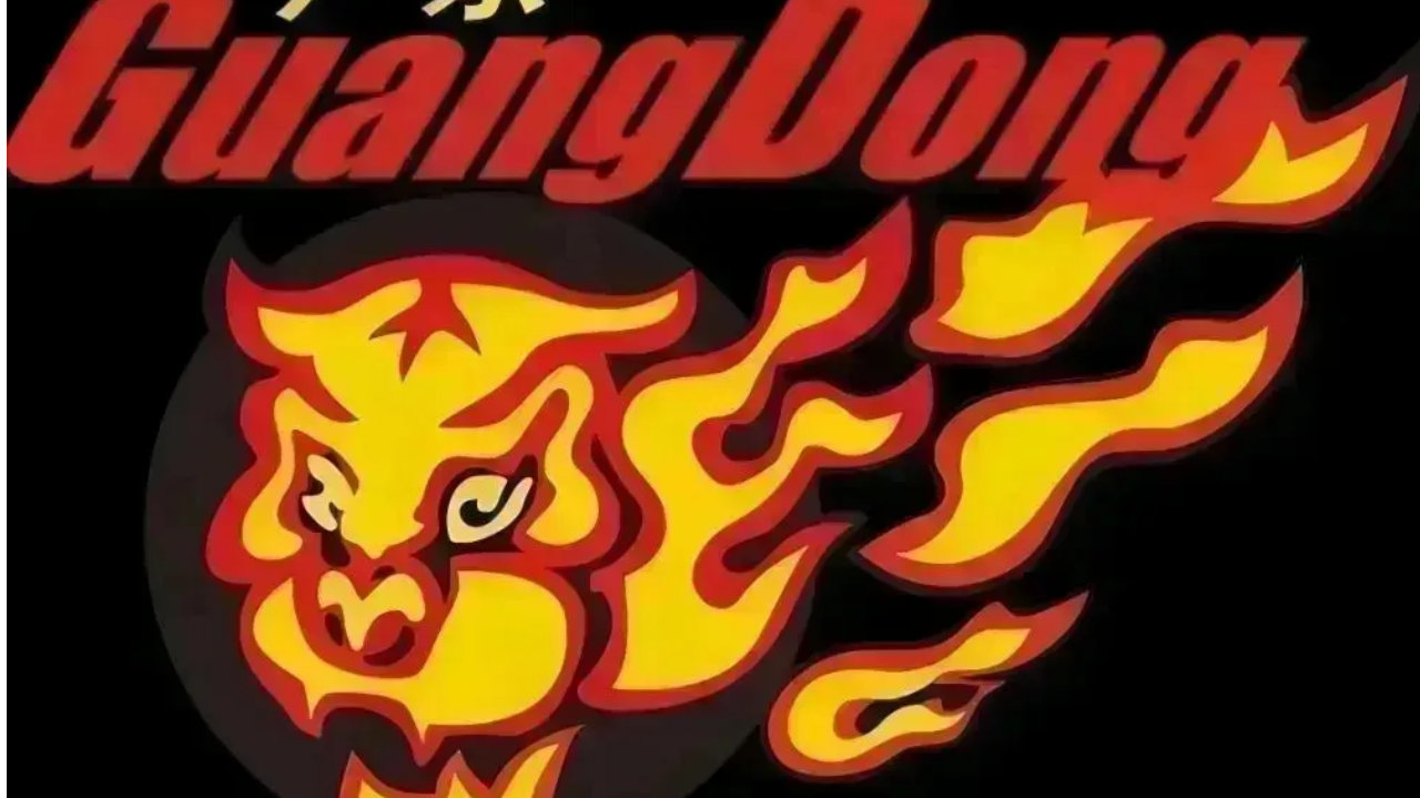 杜锋暗藏季后赛杀招！强留萨林杰+麦考尔为出奇制胜重夺总冠军