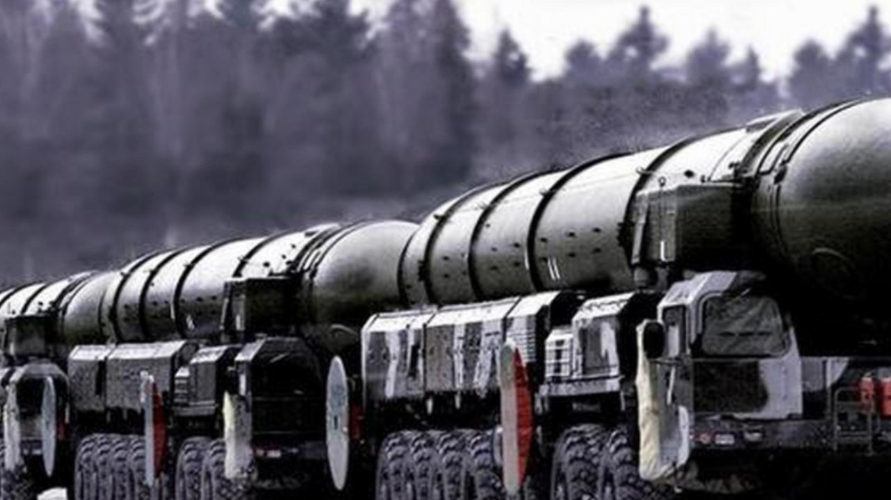 普京亮剑太平洋！3艘俄舰今日突入日本海，卡-27反潜机剑指不明潜艇