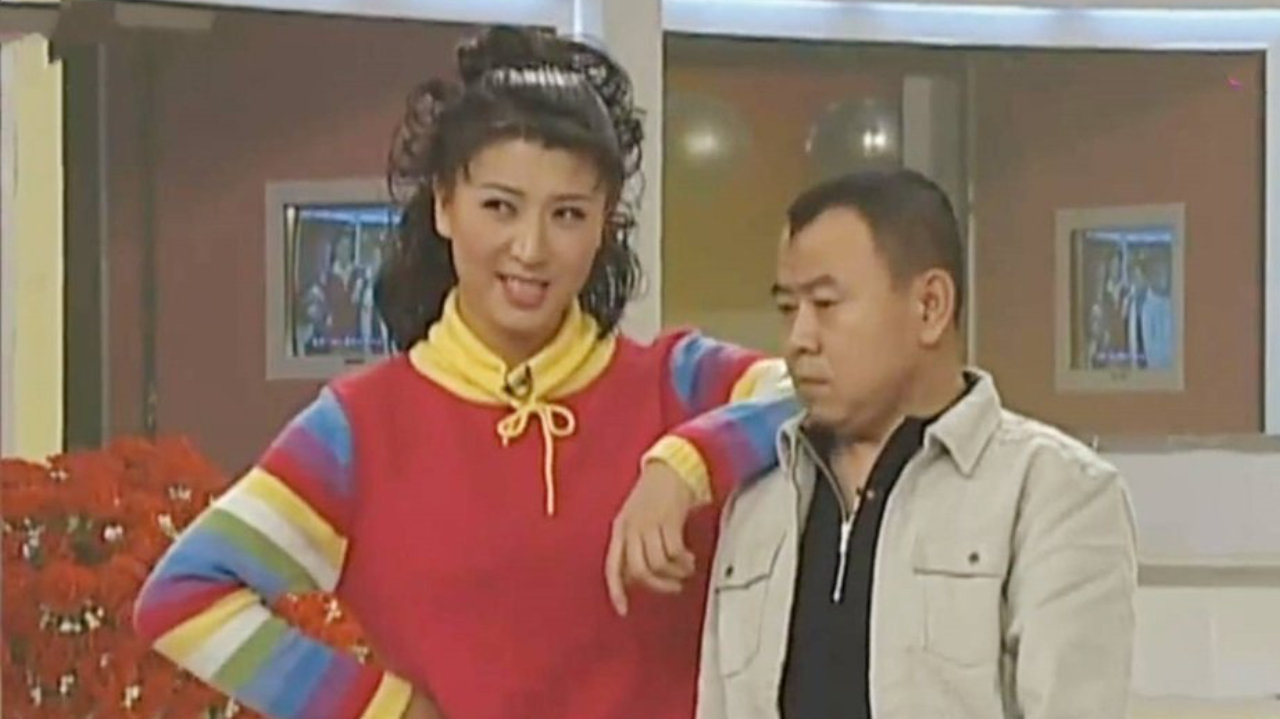 春晚戏霸改剧本超时5分钟，闫学晶险些没上台，事后竟官至少将