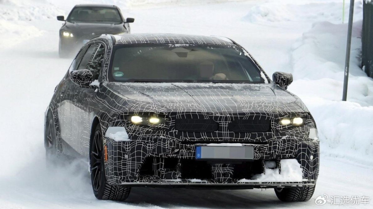 宝马对M5旅行车下“狠手”了！4.4T插混仍是3秒级，你会喜欢吗？