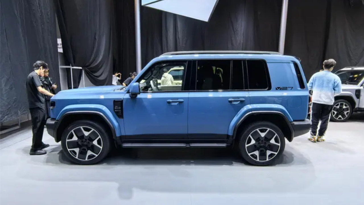 iCAR V27即将上市 假想敌会是方程豹 钛7？