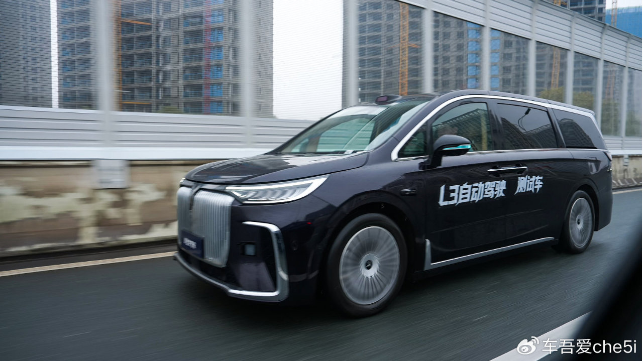 岚图梦想家L3级路测实况曝光 科技王者领跑MPV赛道！