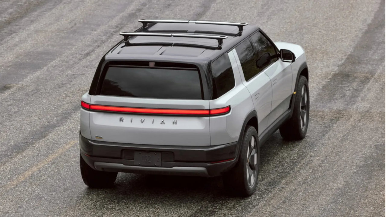 崩盘倒计时，这家新势力准备最后一次豪赌