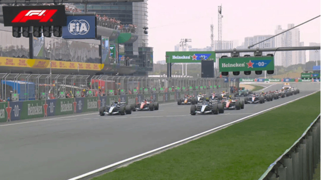 那些冲进F1赛道的车企，还在捧着金饭碗“要饭”