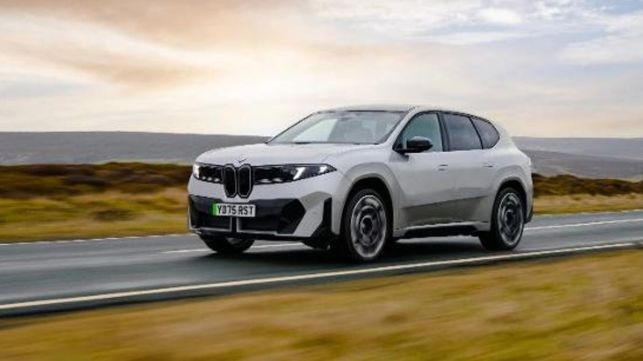在深圳广州通勤，30 万豪华纯电 SUV 哪款性价比高？