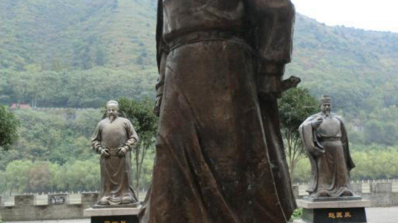 为什么一个寺庙的大门会朝着东方呢? 为什么一个寺庙的大门会朝着东方呢?