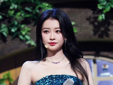 孙怡亮相乘风2026官宣阵容，女团颜值引关注