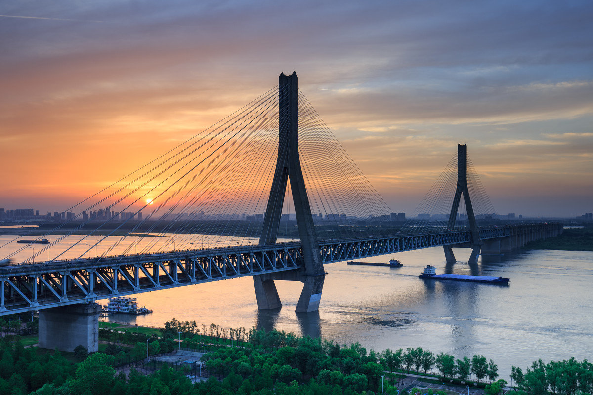 武汉天兴洲长江大桥工程-武汉市汉阳市政建设集团有限公司
