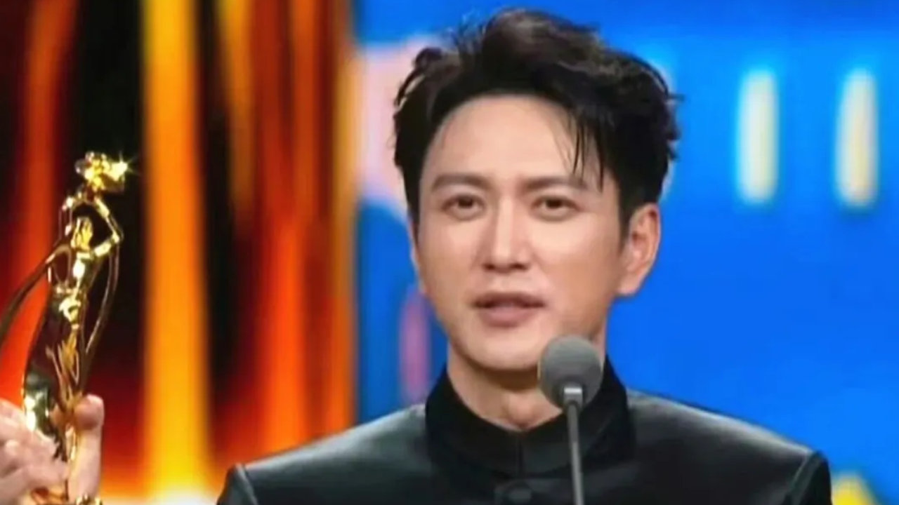 打败于和伟，杨幂班长拿飞天视帝！赵丽颖祝贺二哥哥，原来是盛长柏
