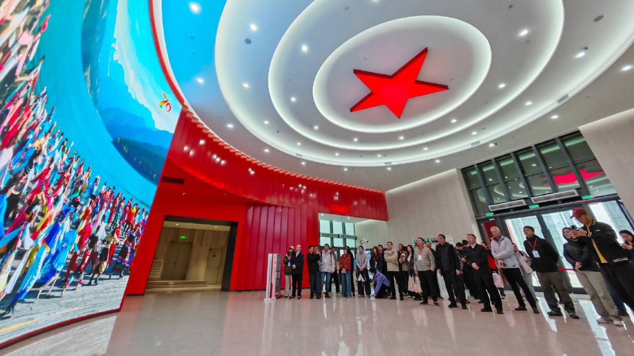强首府·新跨越 乌鲁木齐文化中心:乌鲁木齐的“文化心脏”跳什么节拍 强首府·新跨越 乌鲁木齐文化中心:乌鲁木齐的“文化心脏”跳什么节拍