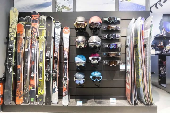 谷爱凌同款卖疯了!上万起步的滑雪装备你入坑了吗?休闲区蓝鸢梦想 - Www.slyday.coM 谷爱凌同款卖疯了!上万起步的滑雪装备你入坑了吗?休闲区蓝鸢梦想 - Www.slyday.coM