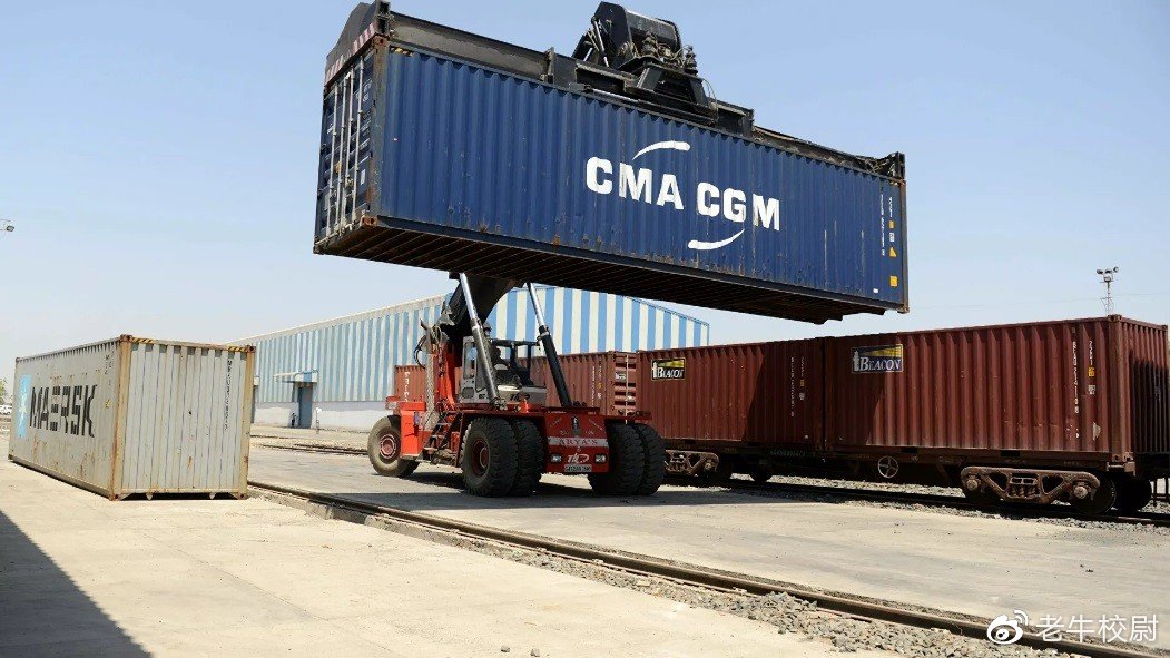 眼看欧洲要单干，德国拒停对俄贸易，<a href=