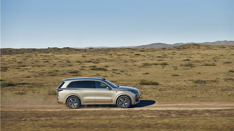 理想汽车销量登顶背后：智驾安全实力如何征服用户？