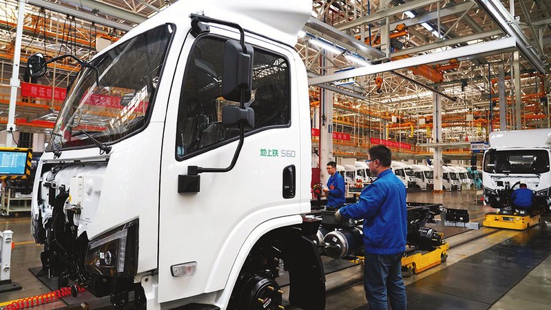 陕汽商用车1月份新能源轻卡销量 同比增长13倍 增速全国第一