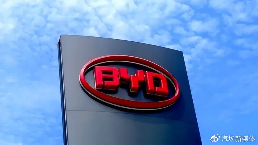 别等海鸥了,新款比亚迪e2售10.28万起,比五菱缤果大一圈