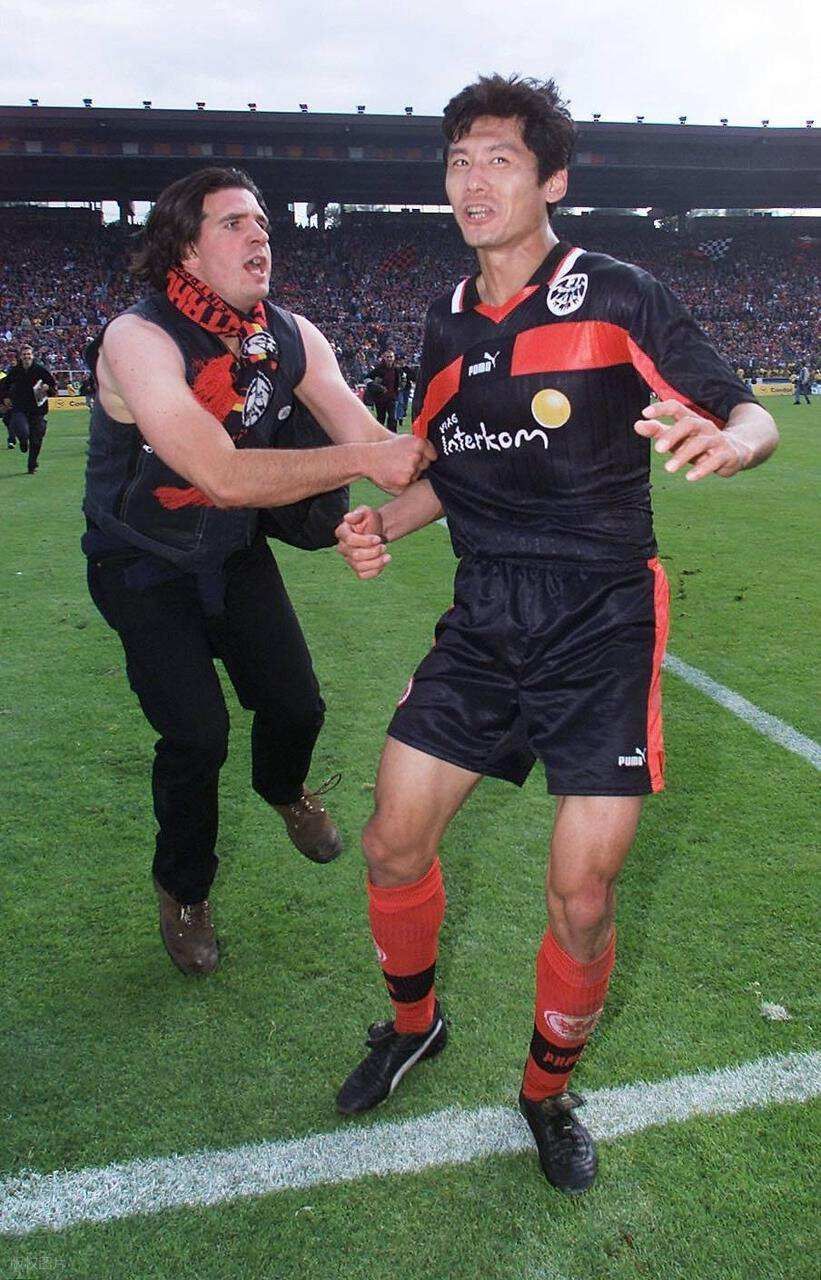 意外！国安教练说出中国足球历史最好的两位球员，引发球迷热议