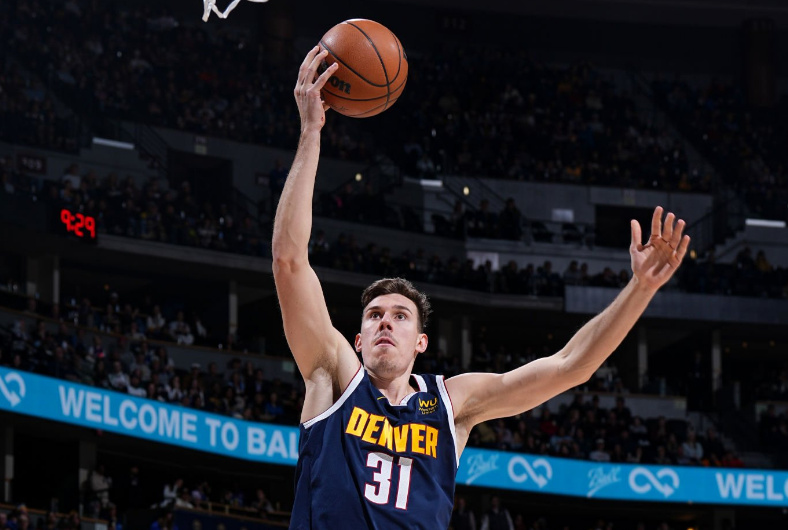 掘金NBA直播全程高清在线观看 实时跟进丹佛掘金队赛场表现 顶级球星对决精彩瞬间不容错过