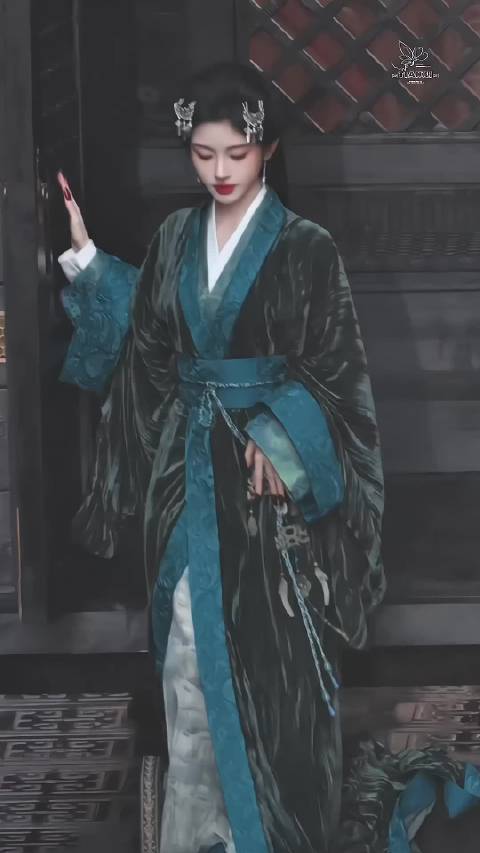 望尽了毕生温柔眼神