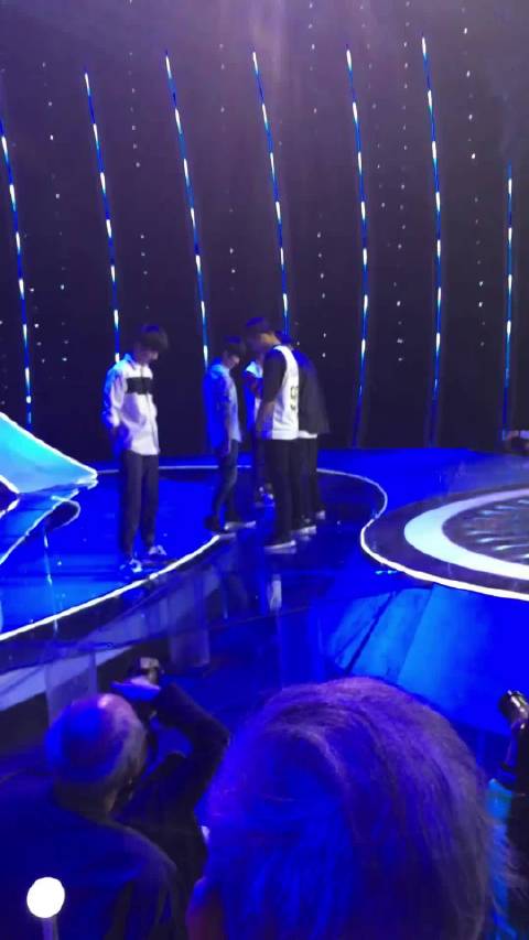 保密协议到期了 翻到了2014年的相册，我以前竟然坐过这么近的位置