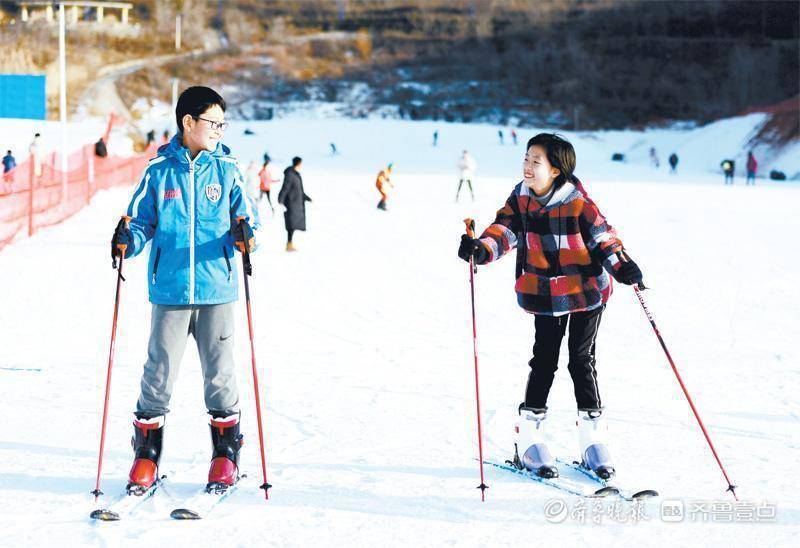 壹粉过大年|欢欢喜喜回娘家!大年初二,来情报站分享赢新春红包休闲区蓝鸢梦想 - Www.slyday.coM 壹粉过大年|欢欢喜喜回娘家!大年初二,来情报站分享赢新春红包休闲区蓝鸢梦想 - Www.slyday.coM