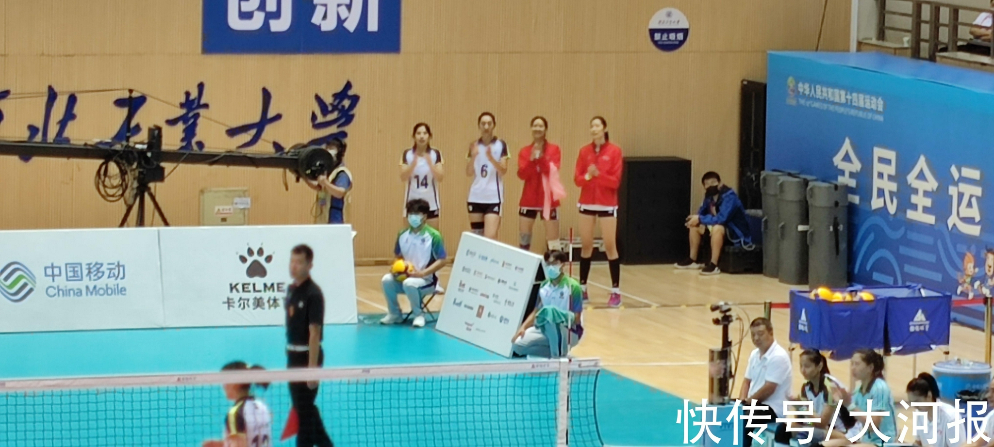 主攻:韩雯雅,蔡晓晴副攻:李培佳,毛钧怡接应:翟嗣琪二传:张梓涵自由人