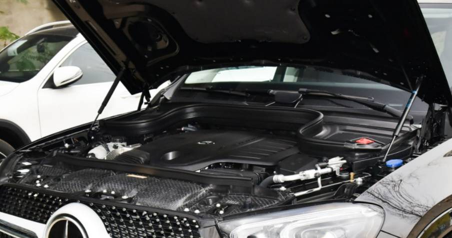 冤家路窄!奔驰GLE对比宝马X5,谁才是豪华中的扛把子?