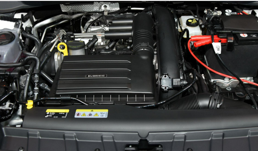 老对手碰撞,大众探影对比丰田锋兰达,谁更适合年轻人?