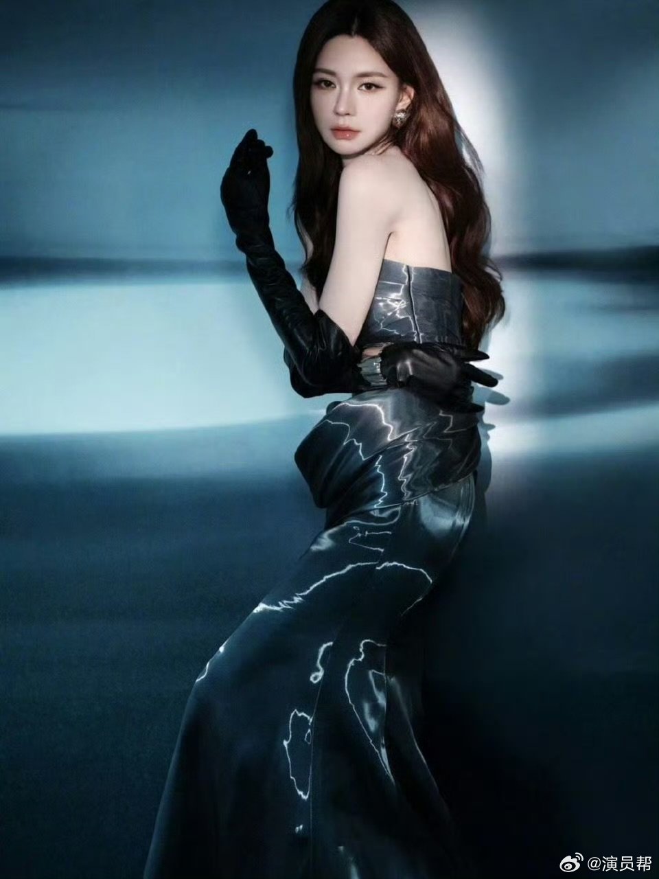 12 期直播的挑战与成长，沈梦辰最安心的后盾是何炅，这份情谊太美好了