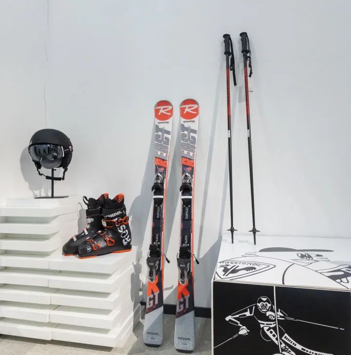 谷爱凌同款卖疯了!上万起步的滑雪装备你入坑了吗?休闲区蓝鸢梦想 - Www.slyday.coM 谷爱凌同款卖疯了!上万起步的滑雪装备你入坑了吗?休闲区蓝鸢梦想 - Www.slyday.coM