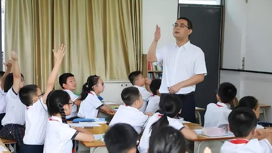 居民信访要见领导 是应该从信访渠道走还是领导服务部门