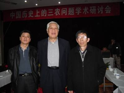 起诉知网的教授称转载知识不应赚暴利:知识必须得到尊重休闲区蓝鸢梦想 - Www.slyday.coM 起诉知网的教授称转载知识不应赚暴利:知识必须得到尊重休闲区蓝鸢梦想 - Www.slyday.coM