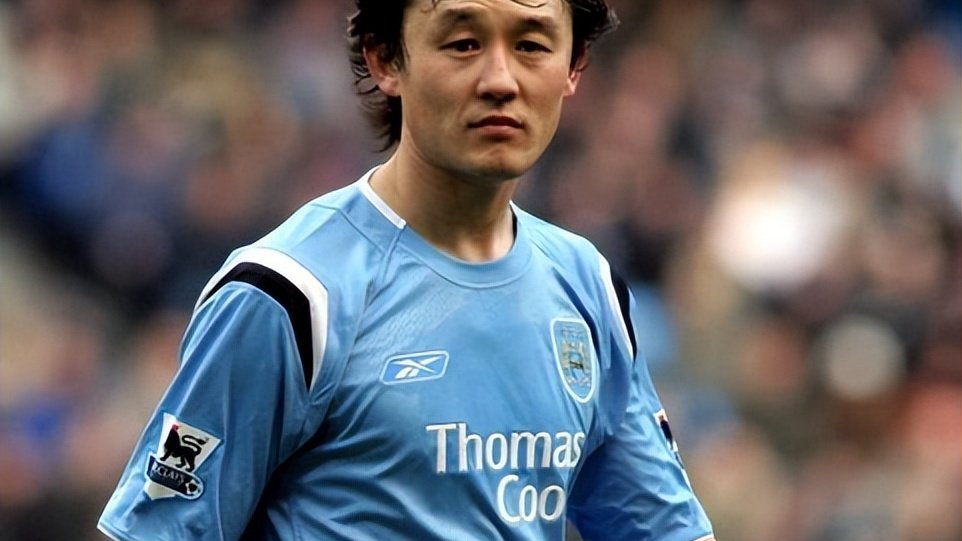 谁是中国足球历史上的最佳球员？北京国安外教脱口说出两人，引发热议