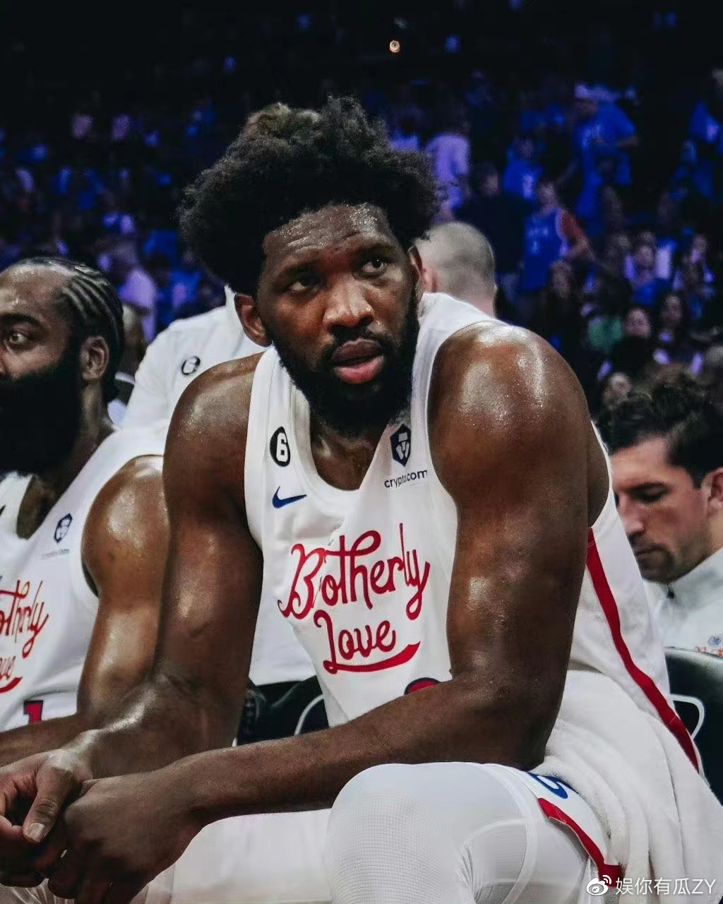 哈登组织进攻如丝般流畅