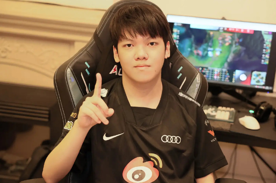 世界亚军已在路上?知名数据网站显示Angel已成RNG一员3 世界亚军已在路上?知名数据网站显示Angel已成RNG一员