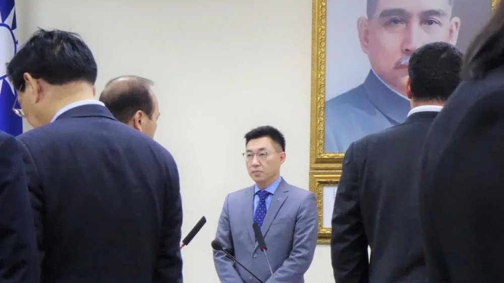 国民党振兴 真的很难 民进党二代 底线更低丨台湾一周 高雄 江启臣 民进党 新浪新闻