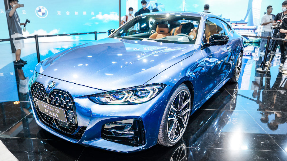 全新宝马4系现场实拍！“真香定律”再次应验！