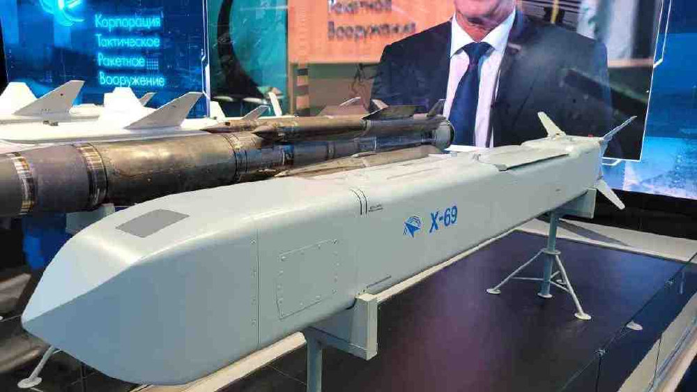 让隐身战机更隐形！俄罗斯为苏-57研制新武器，“X-69”隐形巡航导弹