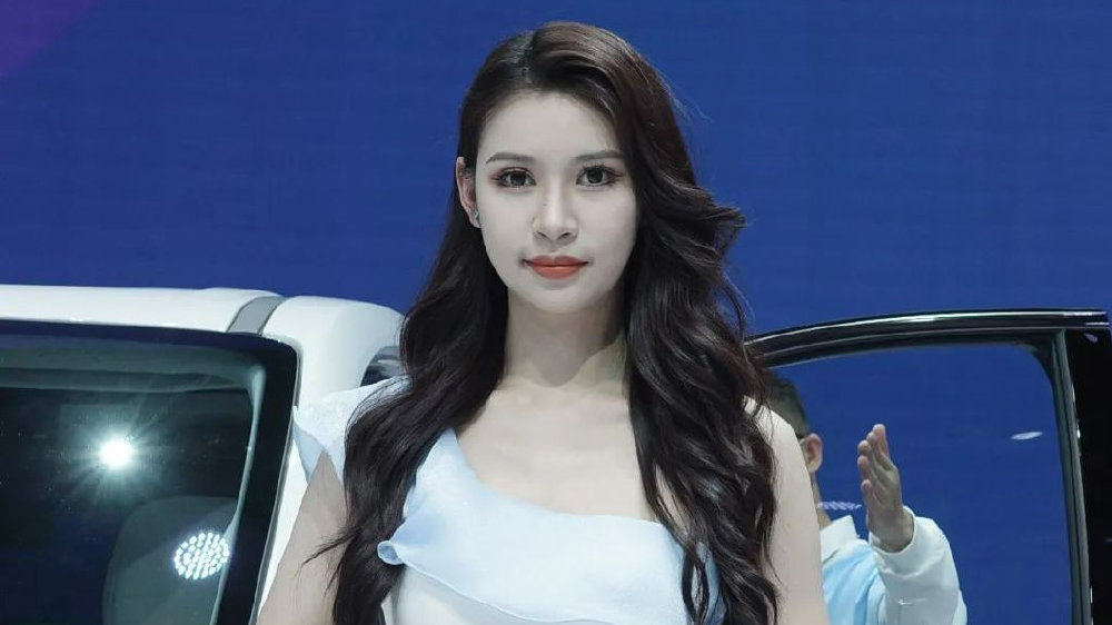 上海车展车模一图流：现代起亚依然网红聚集，马自达埃安争二三