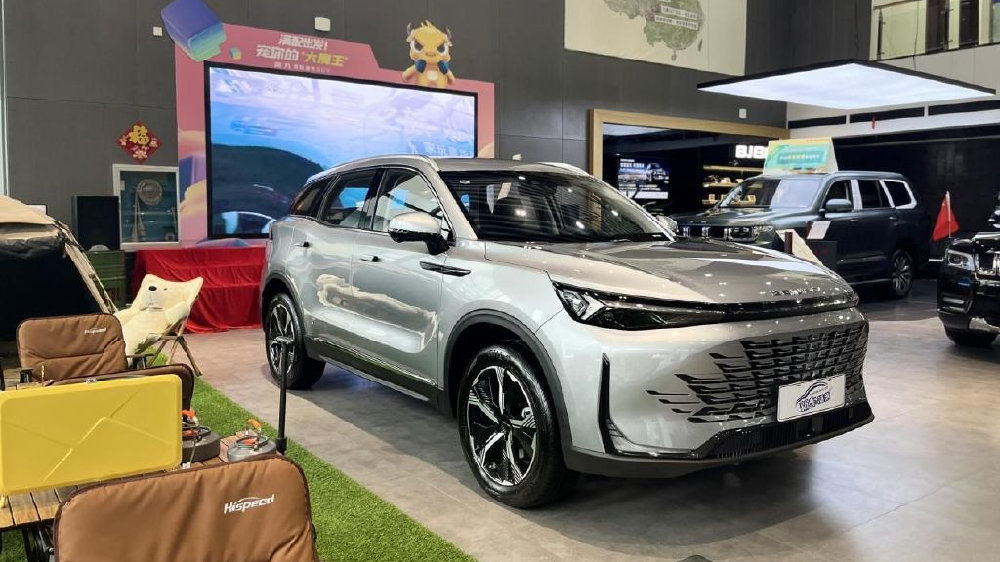 家享大舒适SUV，北京新X7到店实拍，10万出头值得买