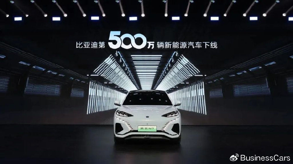 当你穿过了暴风雨，你早已不是原来那个人