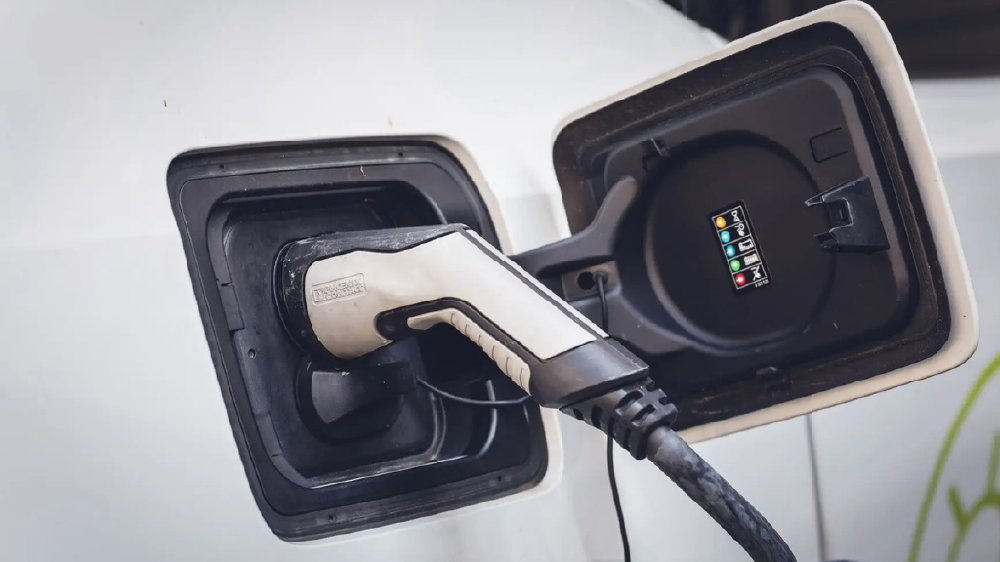 比亚迪王传福预测成真，新能源车渗透率超过50%，燃油车已成少数