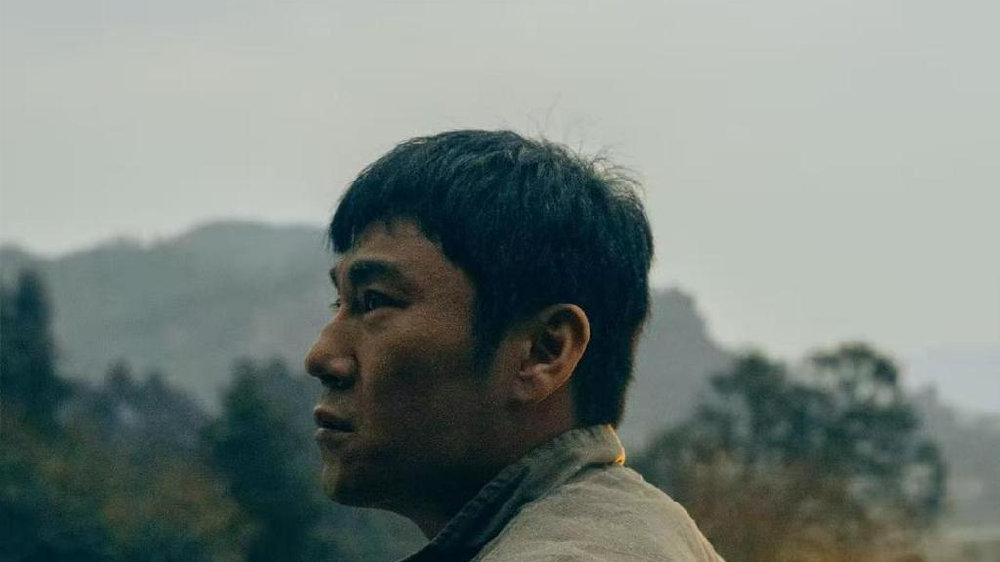 秦昊无愧悬疑剧定海神针，《借命而生》一点输《漫长的季节》