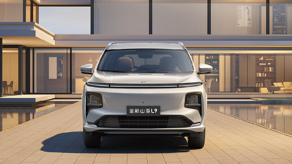 大六座、全车按摩、零重力座椅全都有的插混SUV，竟才17万级