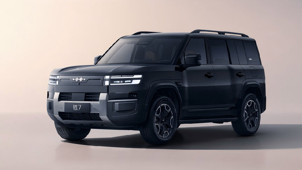 方程豹钛 7内饰官宣：开创硬派舒适新标杆